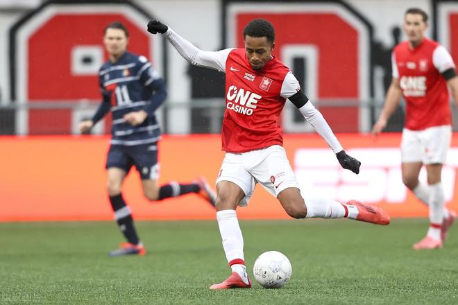 望通过内部 望通过内部