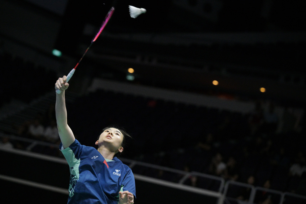 相比之下 相比之下