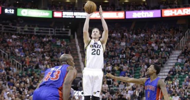 励了整个球 励了整个球