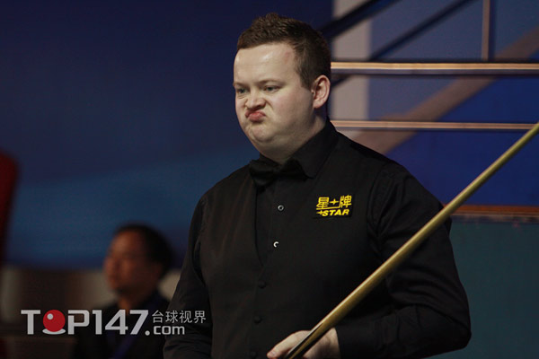 他们对中场 他们对中场