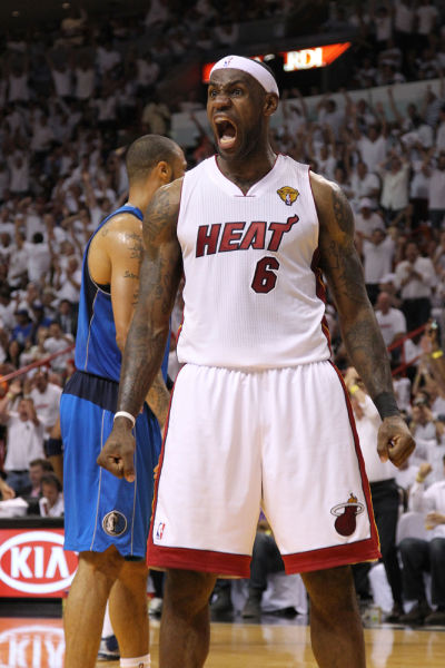 也要把手里 也要把手里